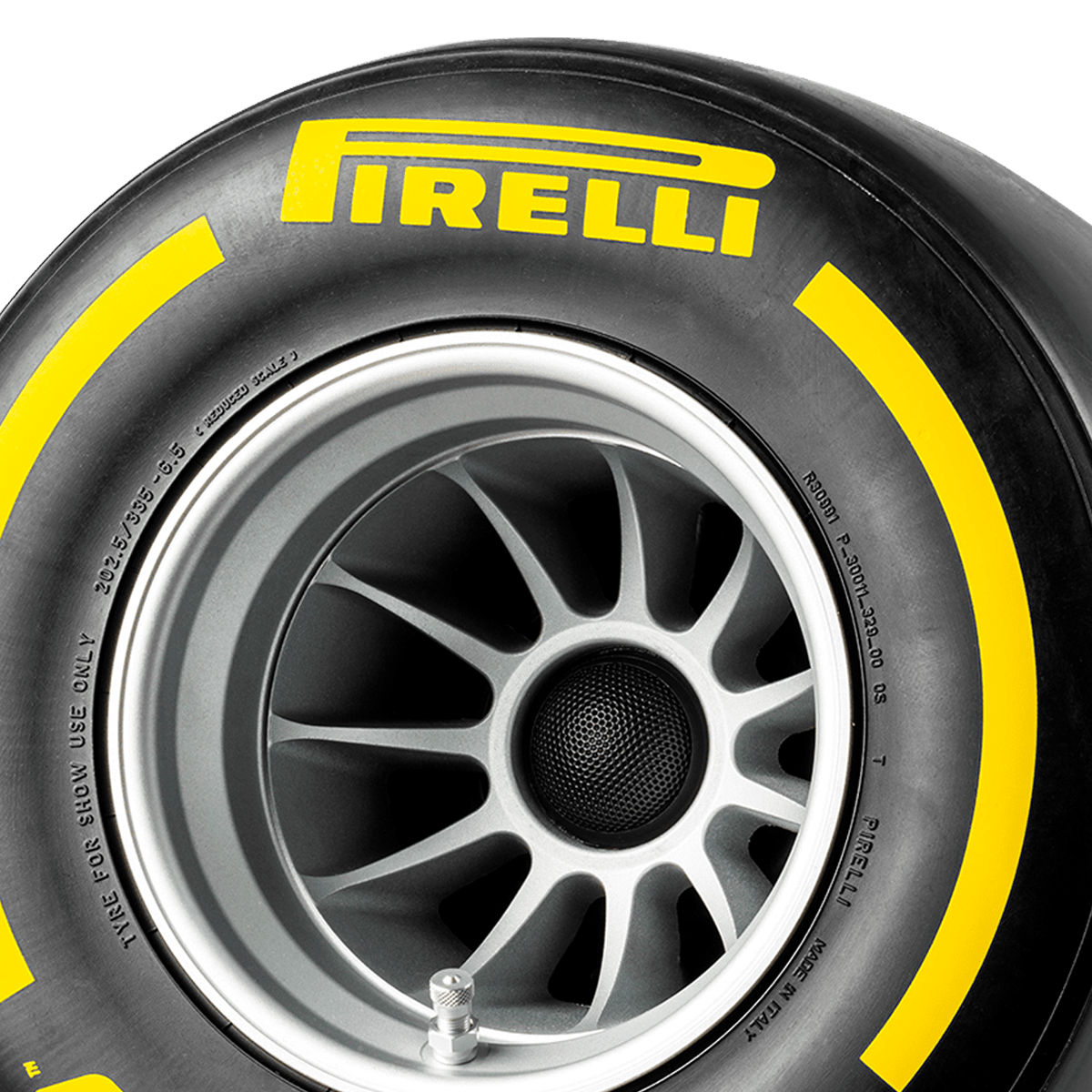 Pirelli P ZERO™ hi-fi di lusso colore giallo